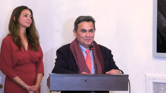 ENTREGA-DE-PREMIO-DR-SERRANO-redimensionada